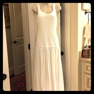 VINTAGE / Retro White Fitted Sundress